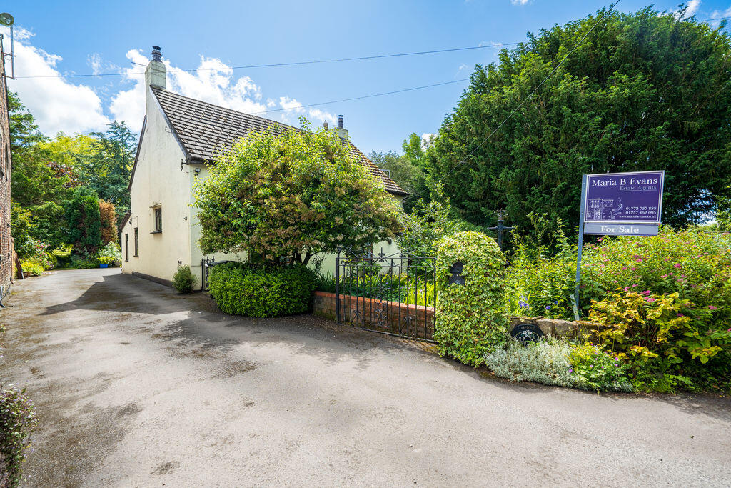 Main image of property: Finney House Farm, Finney Lane, Croston PR26 9JQ