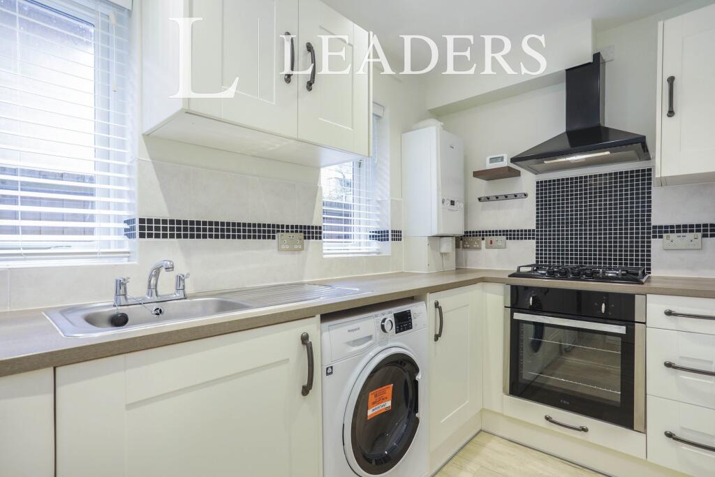 Main image of property: Riverdale Court, 21 Undercliff Road West, IP11
