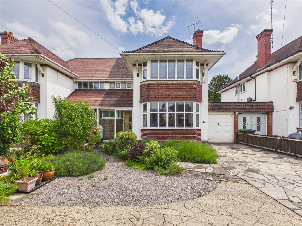 Main image of property: Mangotsfield Road, Mangotsfield, Bristol, BS16