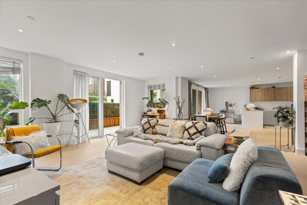 Main image of property: The Avenue, Queen's Park, London, NW6