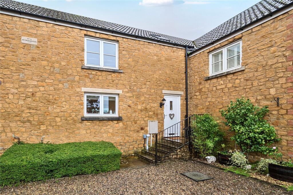 Main image of property: Alvington Fields, Brympton, Yeovil, Somerset, BA22