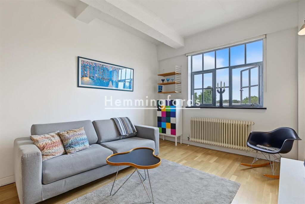 Main image of property: Shepperton Road, London, N1