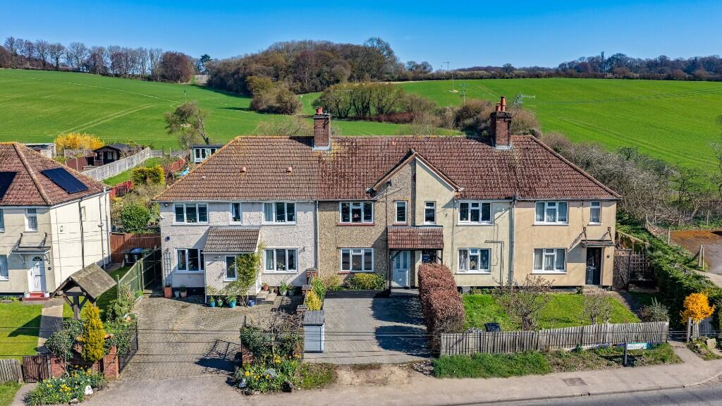 Main image of property: Gade Valley Cottages, Dagnall Road, Great Gaddesden, Hertfordshire, HP1 3BW