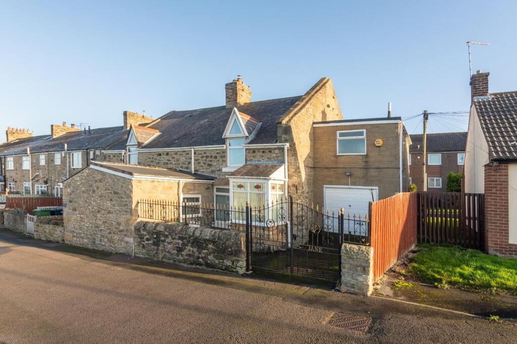 Main image of property: Emmaville, Ryton, NE40