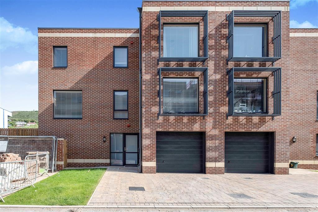 Main image of property: Swallow Street,