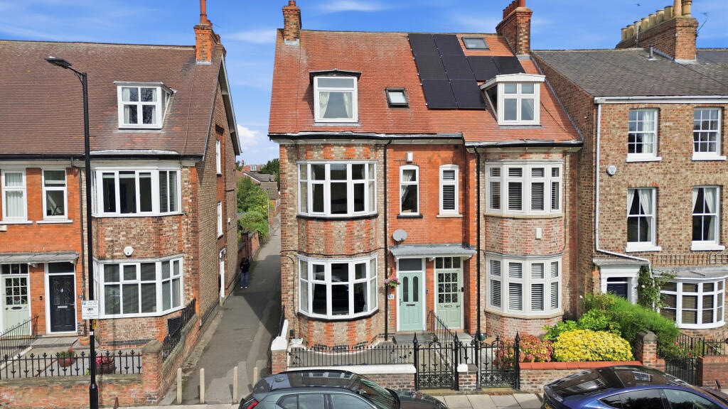 Main image of property: East Parade, York, YO31