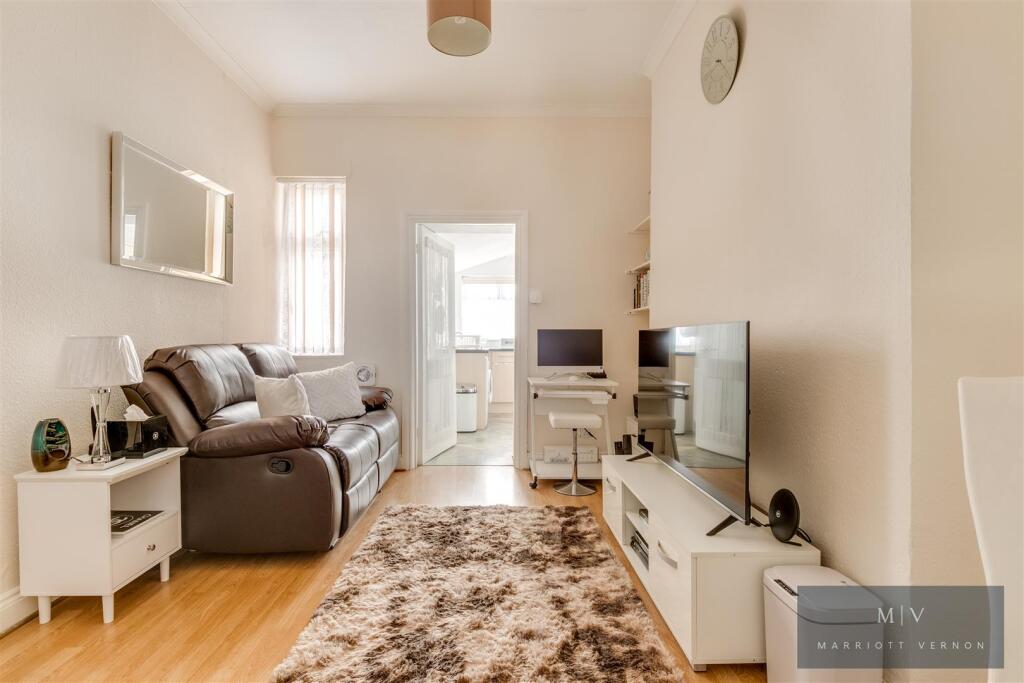 Main image of property: Selsdon Road, South Croydon