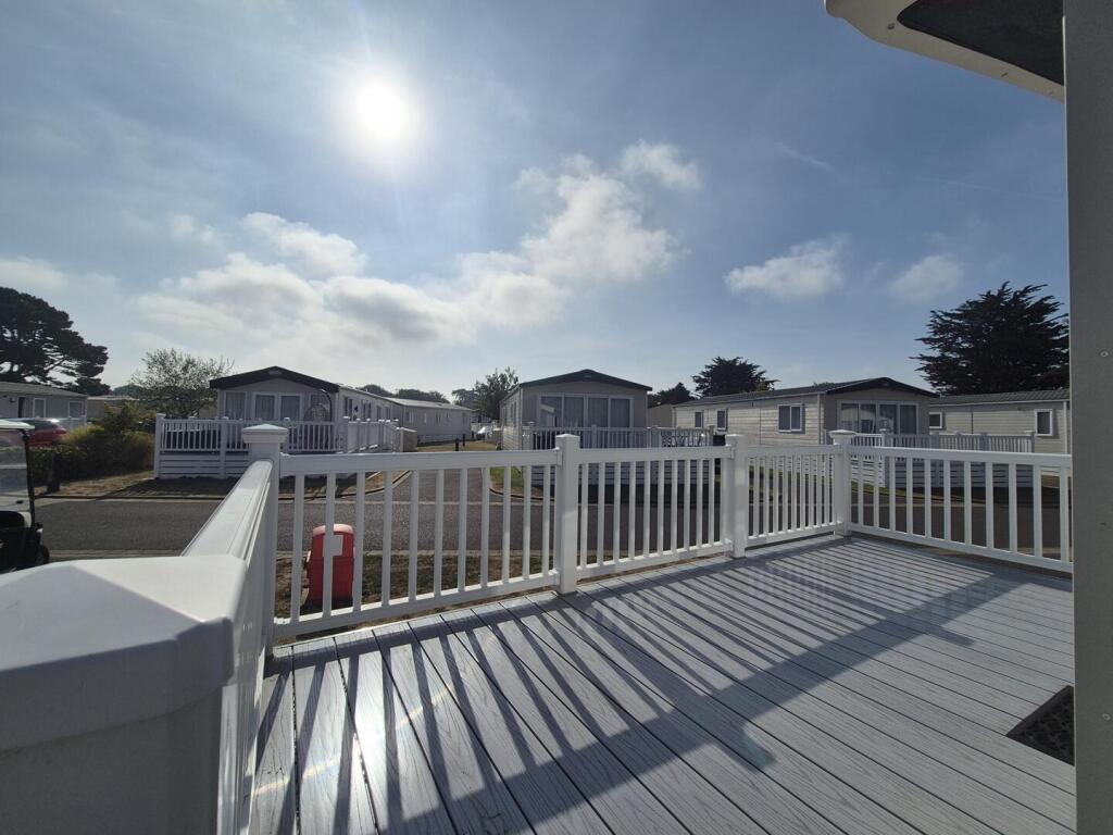 Main image of property: Hoburne Park, Hoburrne Lane, Highcliffe on Sea