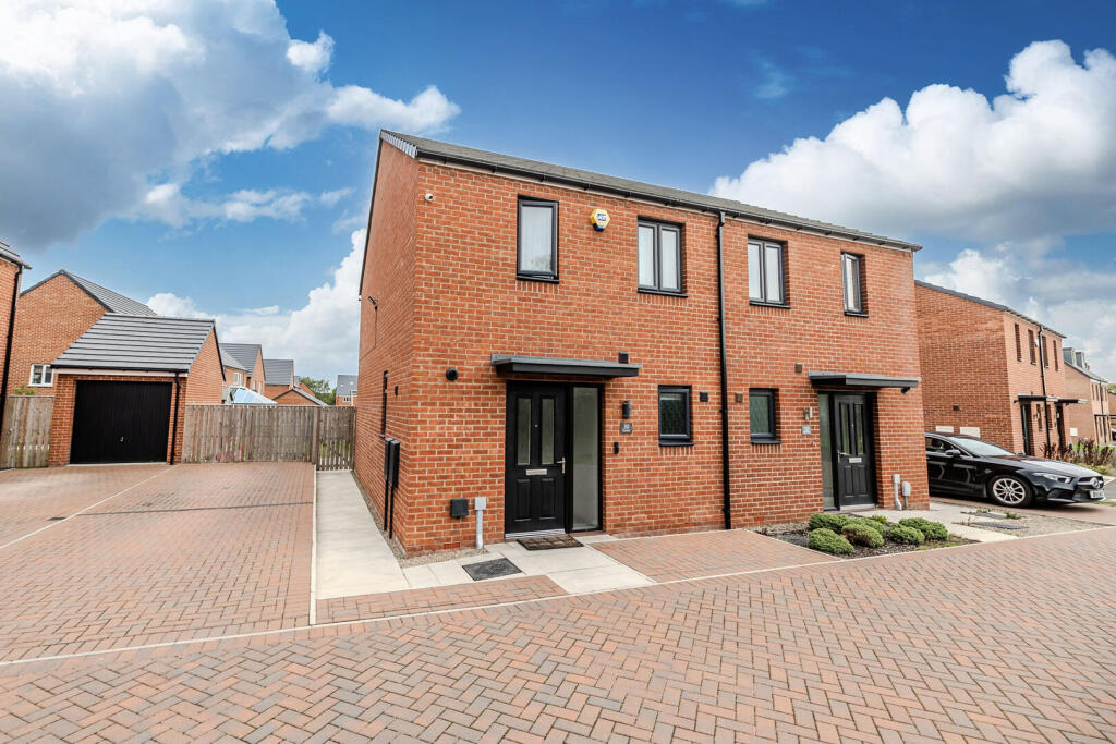 Main image of property: Hawk Chase, Kenton Bank Foot, Newcastle upon Tyne