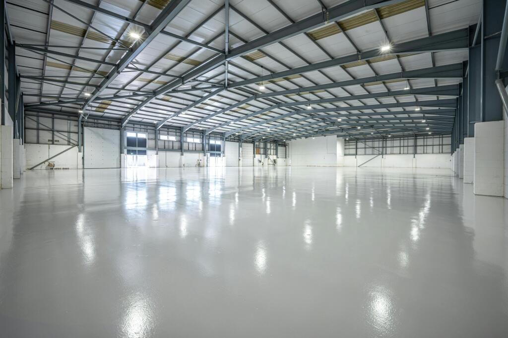 UNIT C ANCHORAGE POINT CHARLTON LONDON SE7_037.jpg