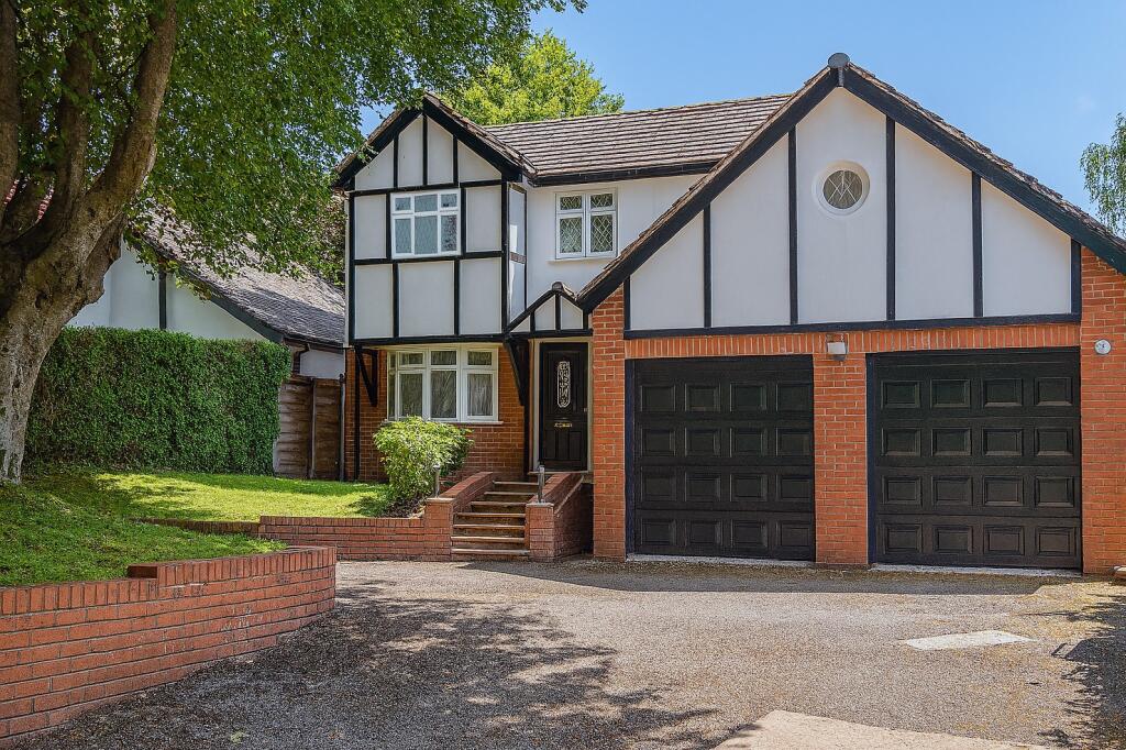 Main image of property: Copper Beech, Lostock Junction Lane, Lostock, Bolton, BL6 4
