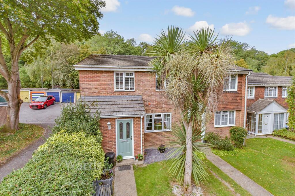 Main image of property: Meadowdown Close, Hempstead, Gillingham, Kent