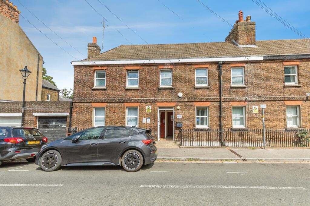 Main image of property: Garden Street, Gillingham, Kent, ME7