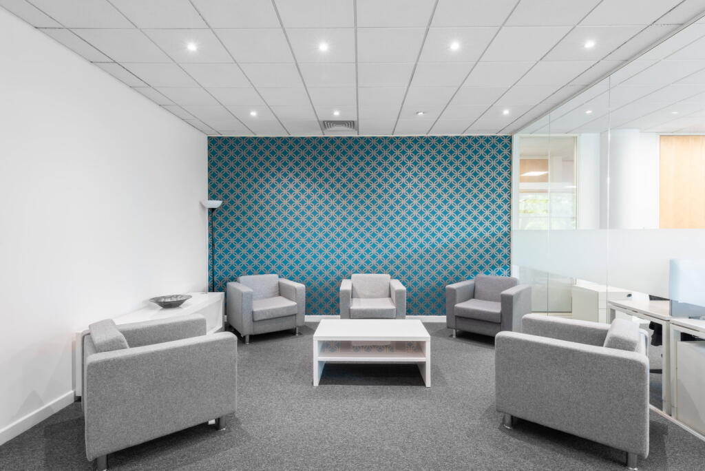 Photo 4