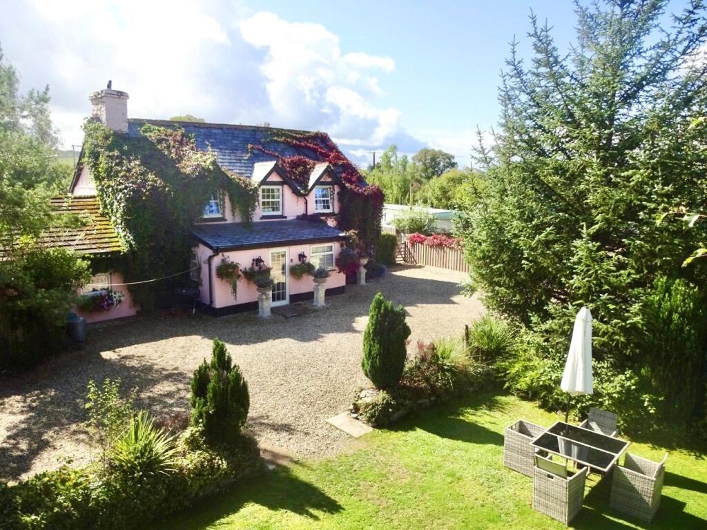Main image of property: Crossgates, Llandrindod Wells, Powys
