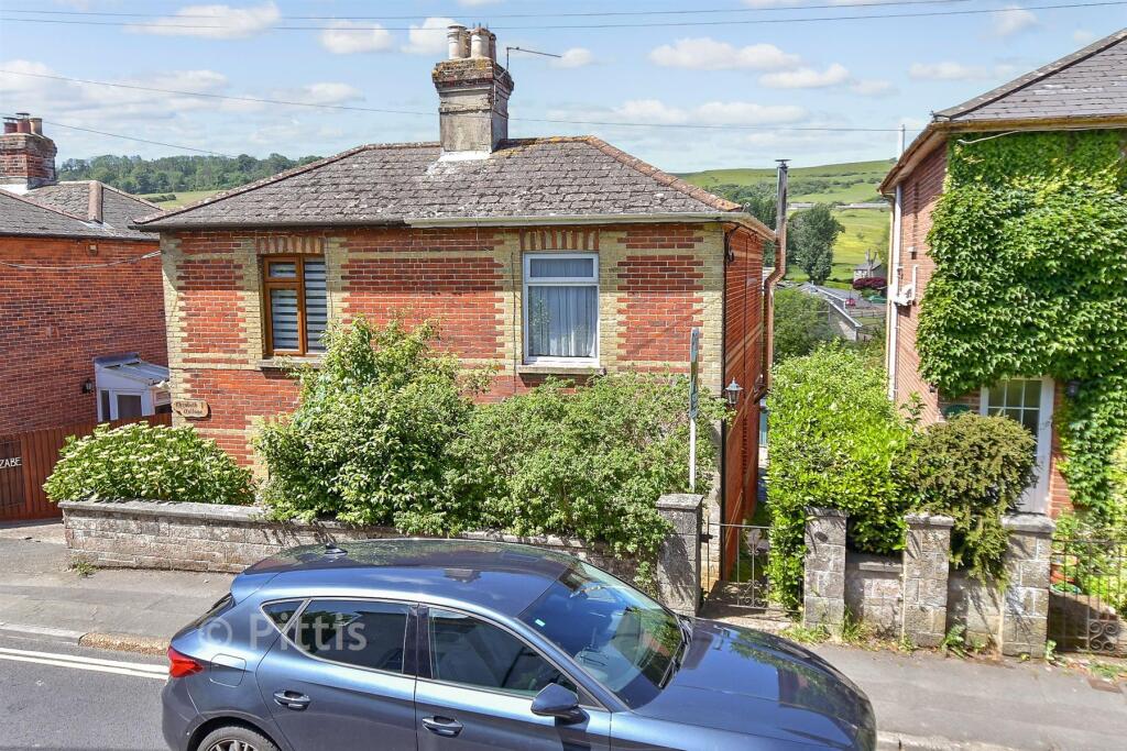 Main image of property: St. John's Road, Wroxall, Ventnor, Isle of Wight
