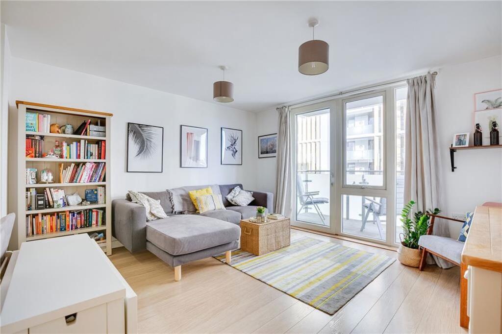 Main image of property: Lidcote House, London