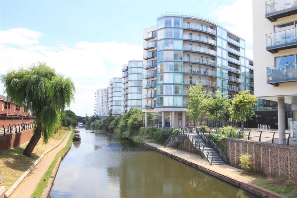 Main image of property: Cardinal Building, Station Approach, Hayes, UB3
