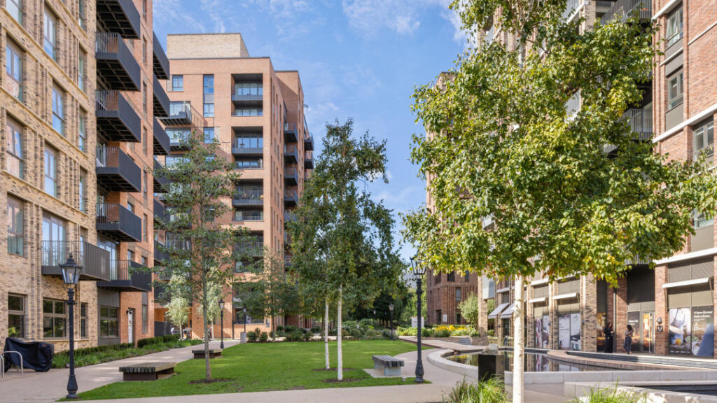 Main image of property: L&Q at Alexandra Gate
North London
N8 