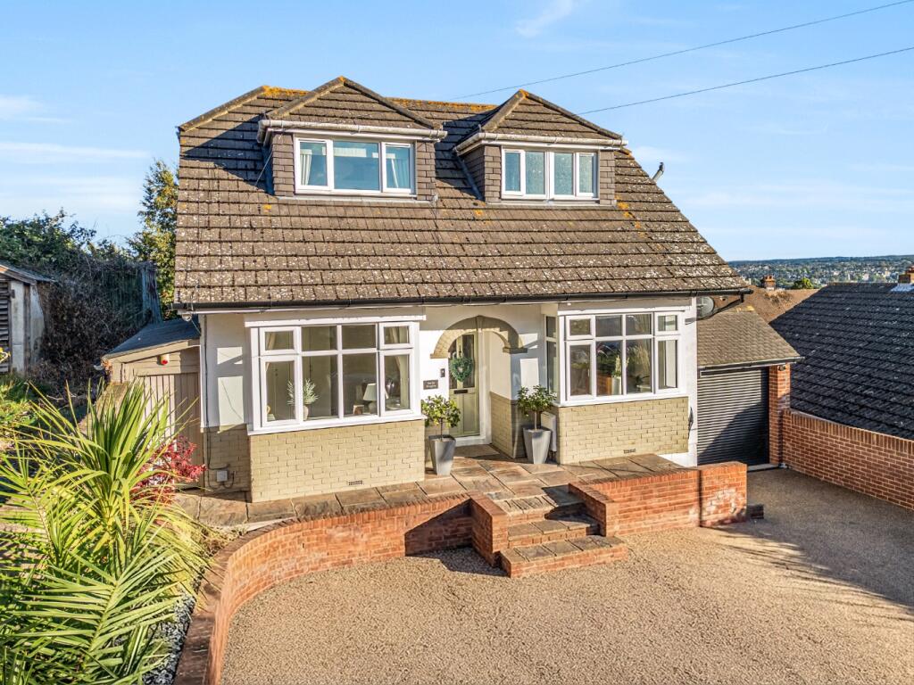 Main image of property: Everest Lane, Rochester, Kent, ME2 3XA