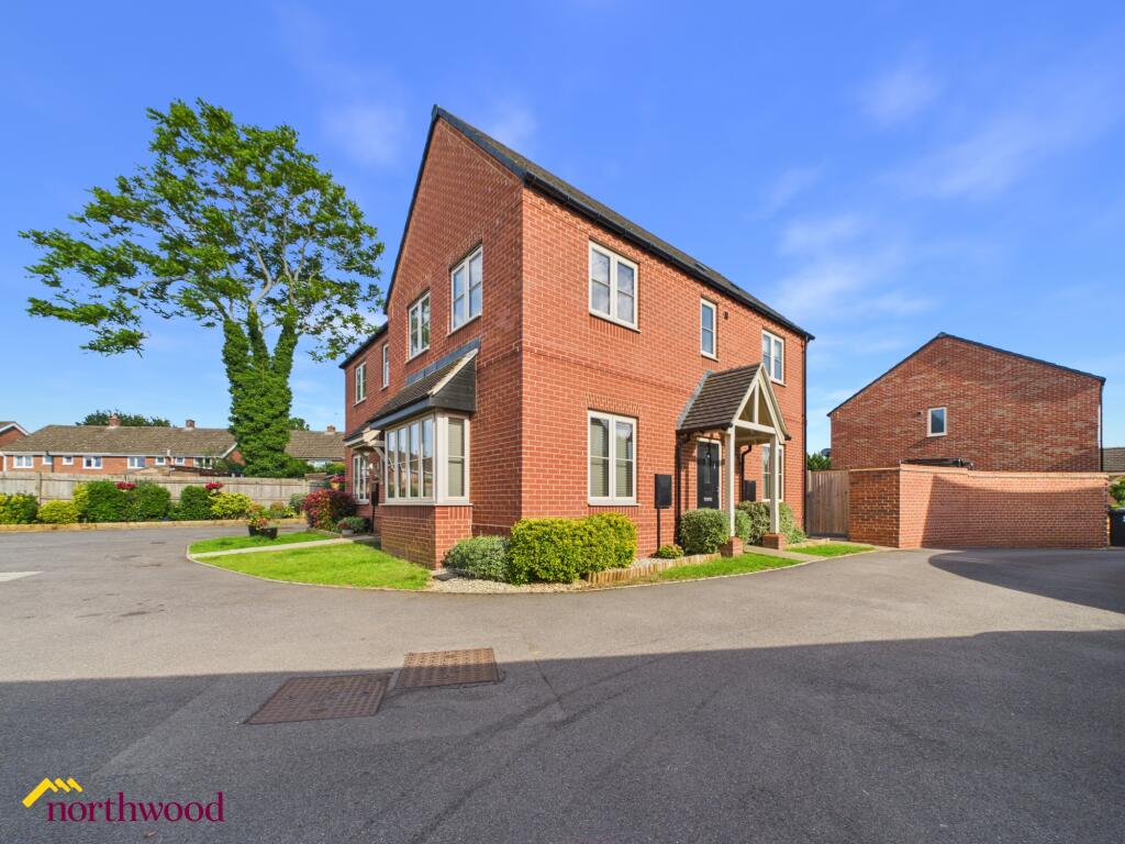 Main image of property: Bennett Drive, Banbury, OX16
