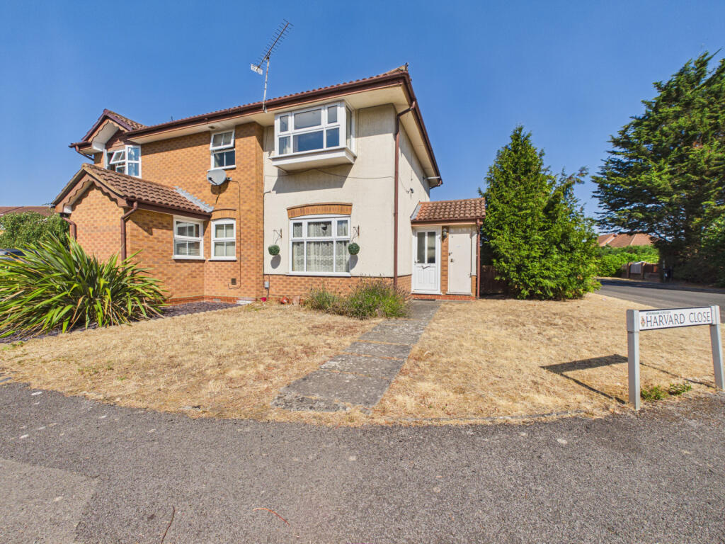 Main image of property: Woodley, RG5