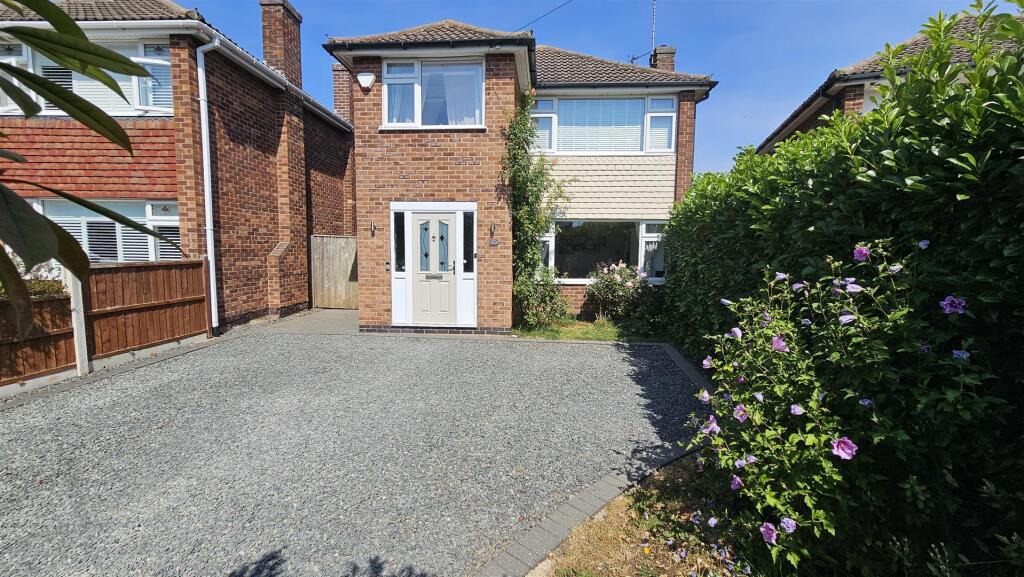 Main image of property: St. Mary's Road, Bingham, Nottingham