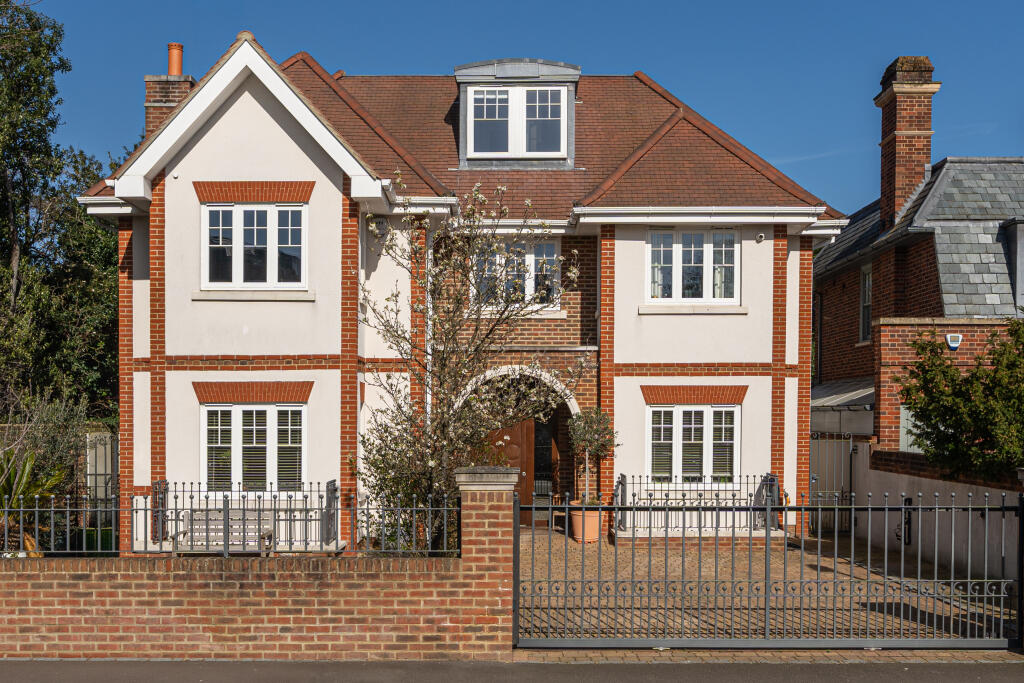 Main image of property: Lauriston Road, Wimbledon, London, SW19