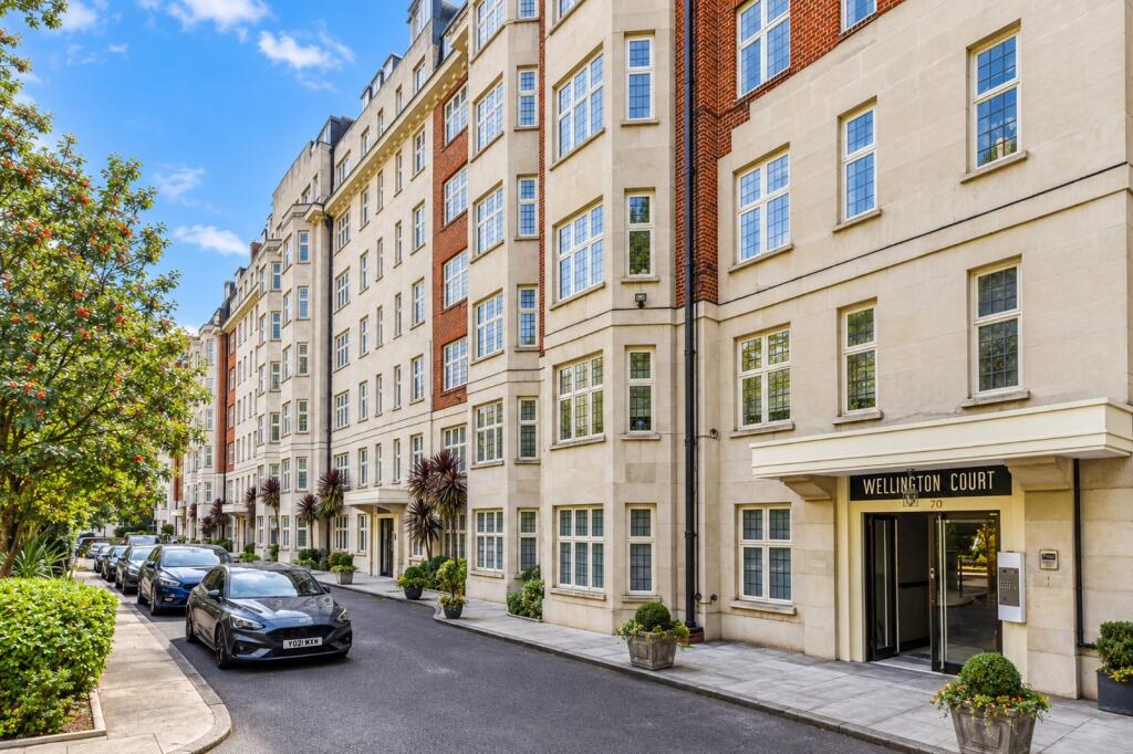 Main image of property: Wellington Court, 55-67 Wellington Road, London, NW8