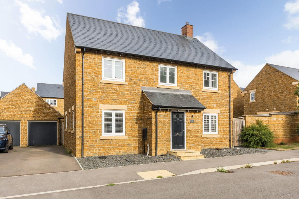 Main image of property: Seedling Road, Bodicote OX15 4UB