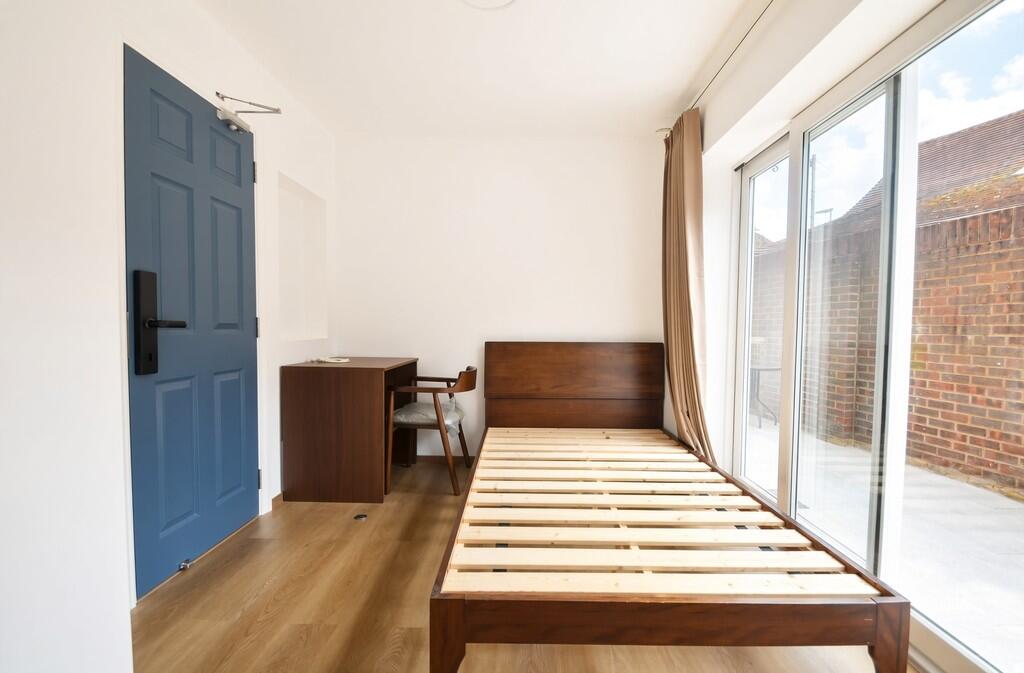 Main image of property: Guildford