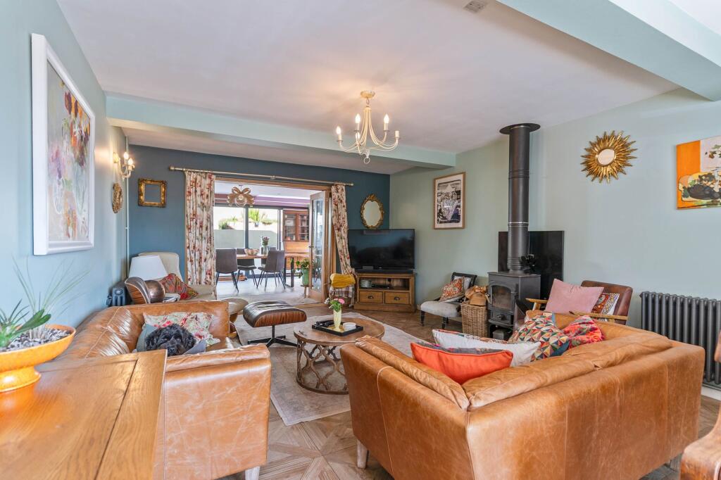 Main image of property: Wyndham Street, Machen, CF83