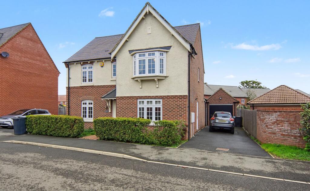 Main image of property: Watitune Avenue, Nuneaton, CV10