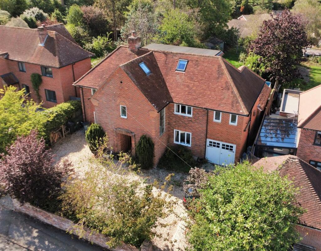 Main image of property: Wendan Road, Newbury