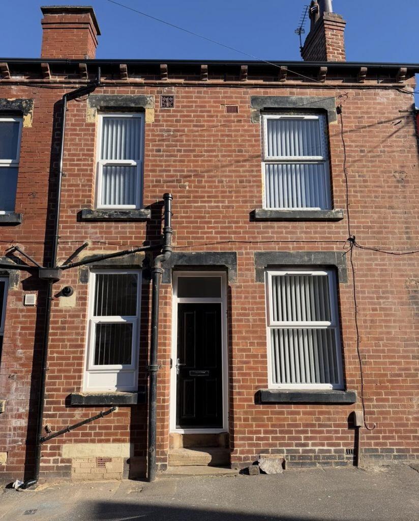 Main image of property: 10 HAROLD STREET, LEEDS, LS6 1PL.