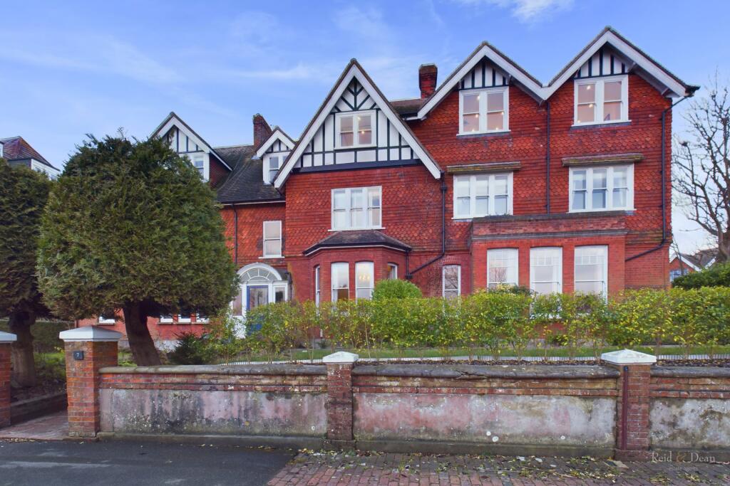 Main image of property: Edenthorpe Lodge, Meads