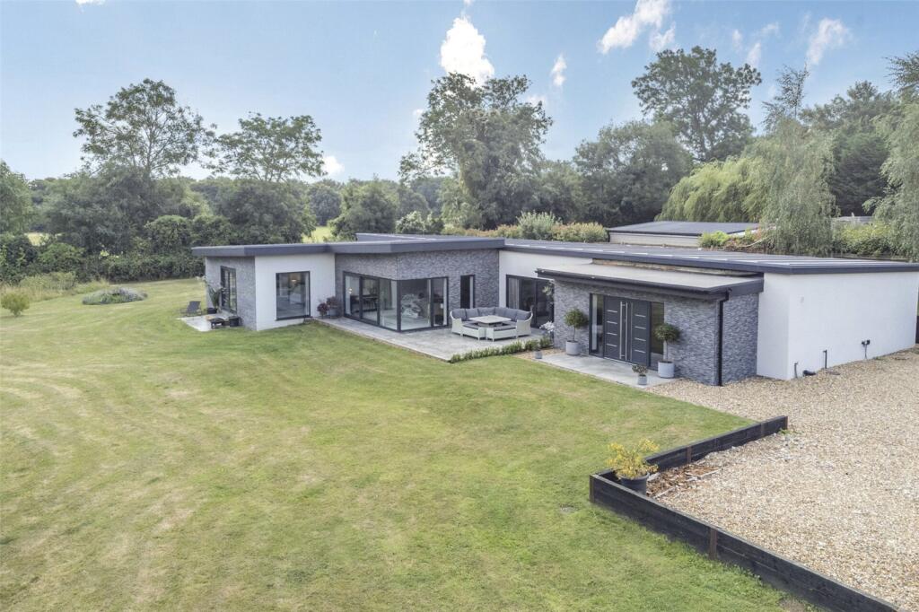 Main image of property: Church Road, Hartley, Longfield, Kent