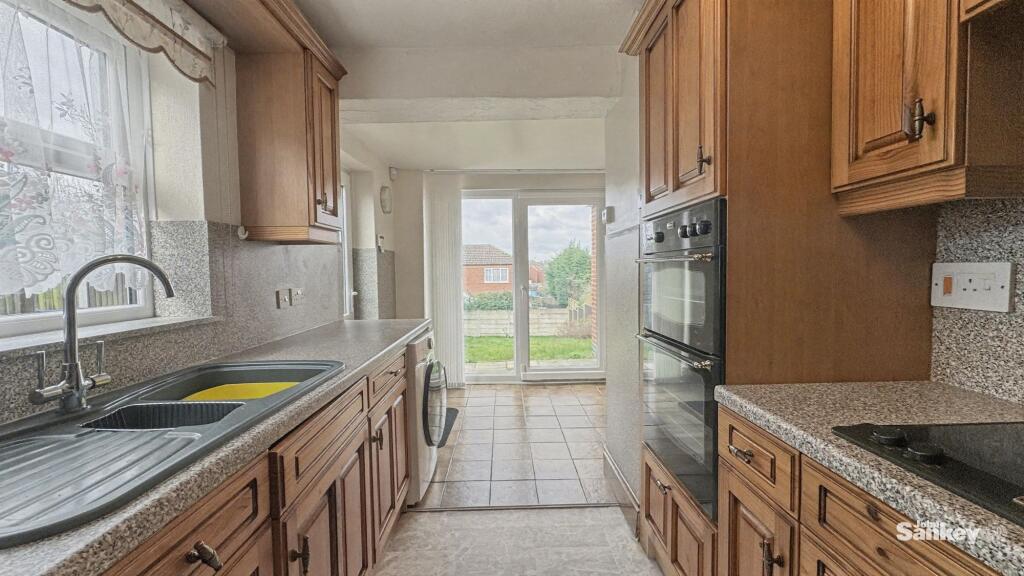 Main image of property: Ling Forest Road, Mansfield, NG18