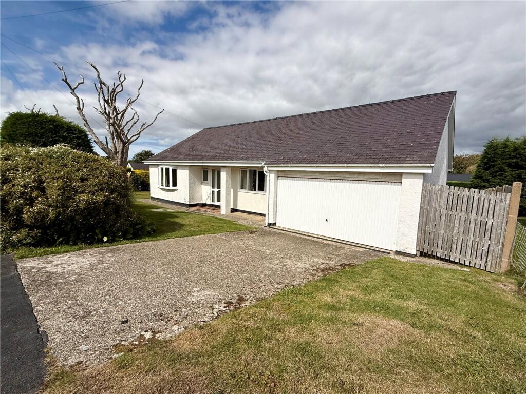 Main image of property: Lon Cernyw, Bwlchtocyn, Nr Abersoch, Gwynedd, LL53