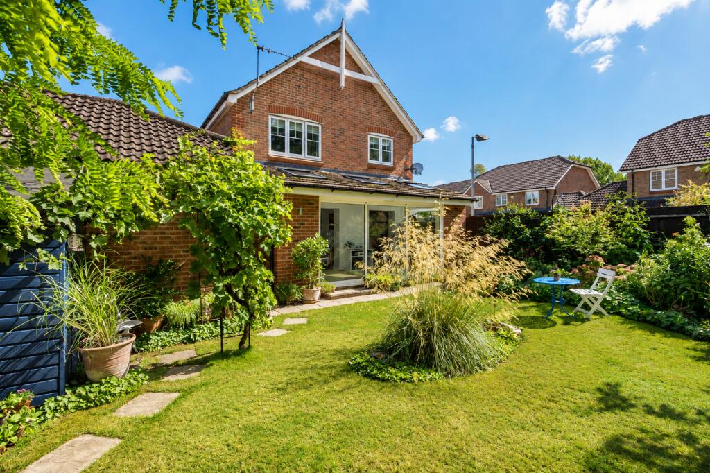 Main image of property: Coopers Gate, Colney Heath, St. Albans, Hertfordshire, AL4