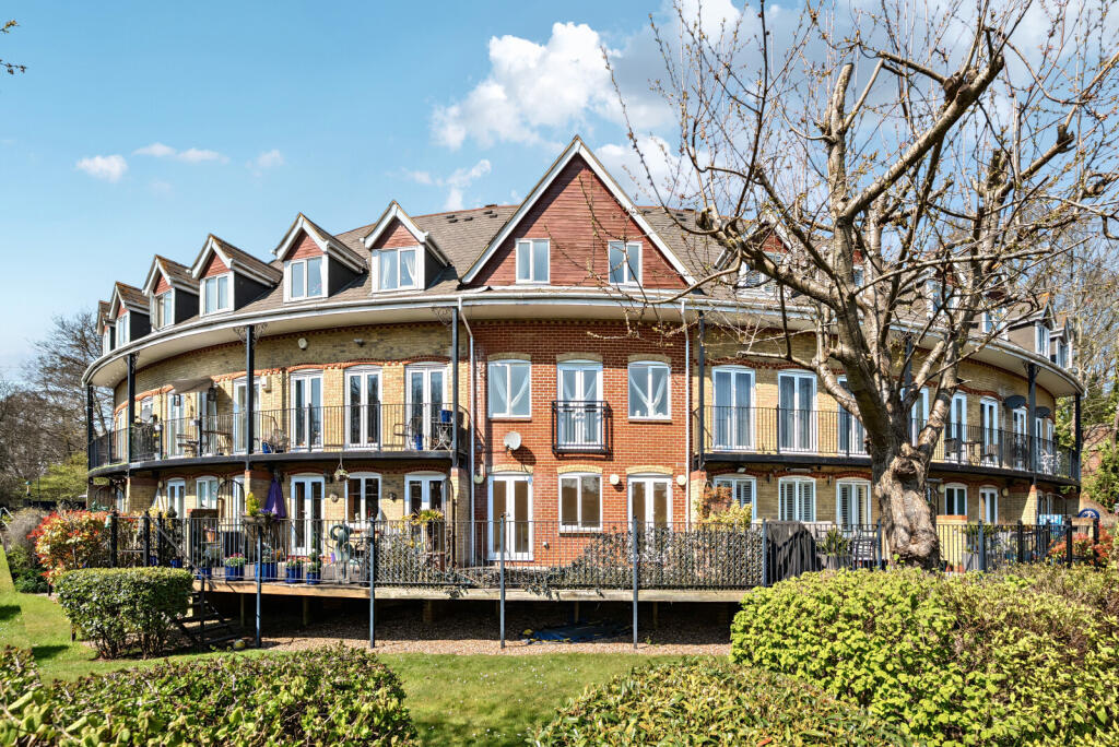 Main image of property: Admiral Stirling Court, Weystone Road, Weybridge, KT13