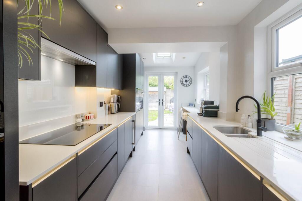 Main image of property: Bury Ave, Newport Pagnell