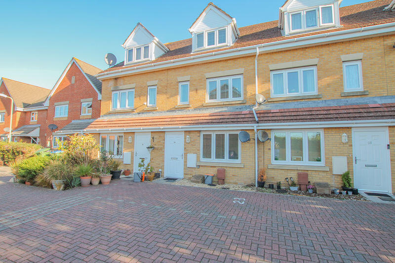 Main image of property: Sartoris Close, Warsash