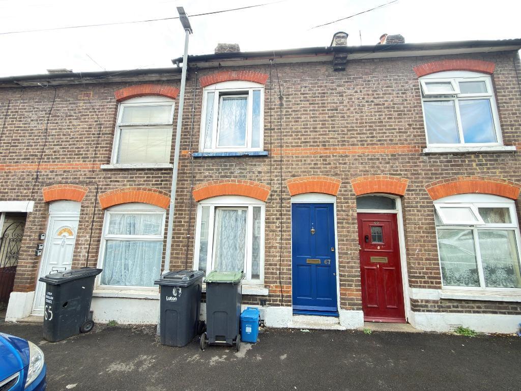 Main image of property: Stanley Street, Town Centre, Luton, Bedfordshire, LU1 5AL