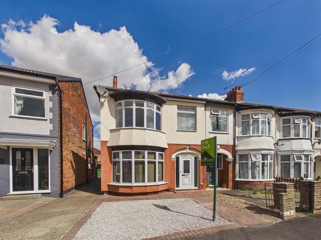 Main image of property: Princes Avenue, Hessle
