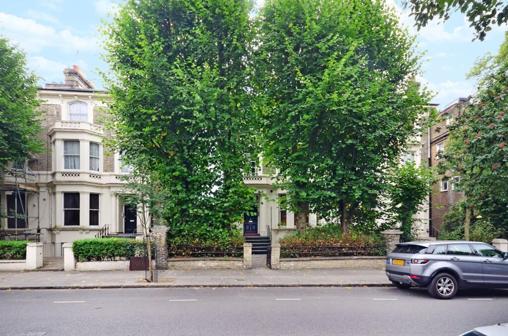 Main image of property: Cambridge Gardens, North Kensington, London, W10