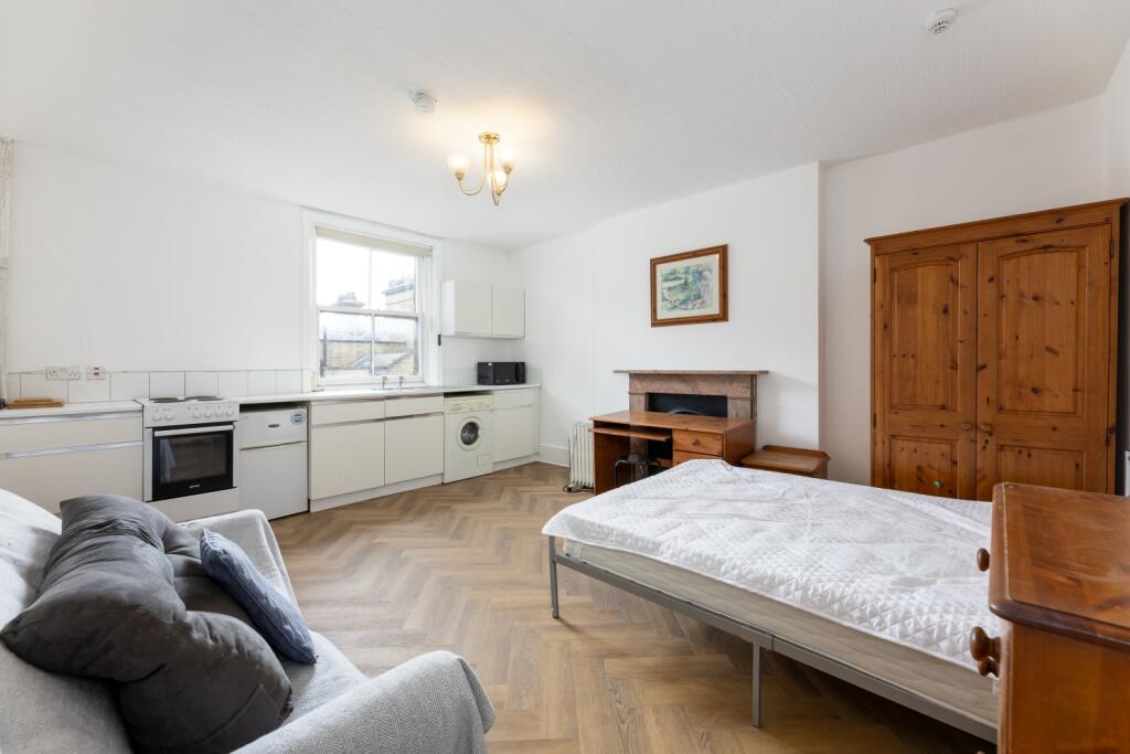 Main image of property: 7 De Vere Gardens, London, W8