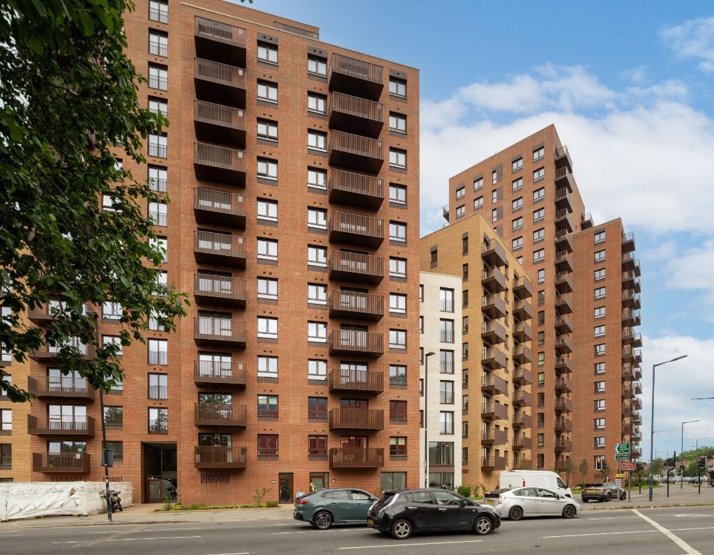 Main image of property: 81 Park View,
Acton
London,
W3 0PU
