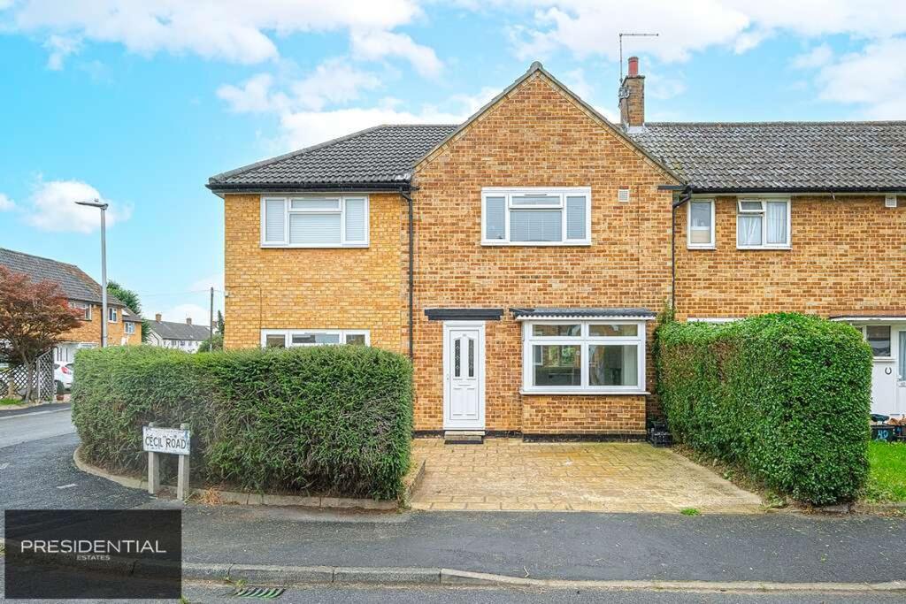 Main image of property: Cecil Road, Cheshunt, EN8
