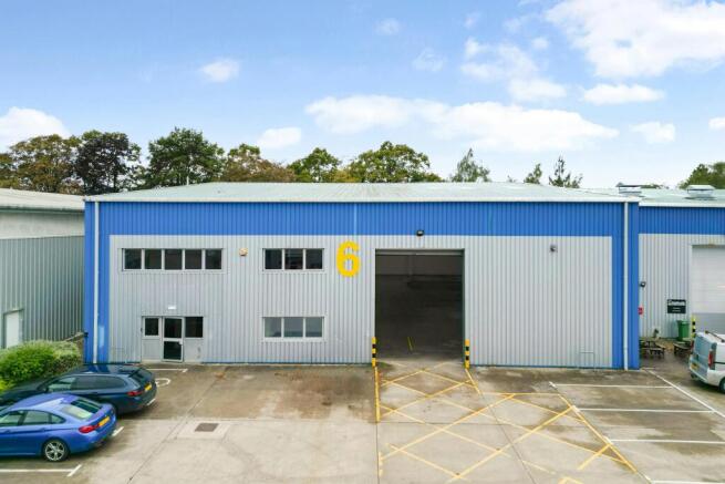 97530_Unit 6 The IO Centre Spitfire Close 9.jpg